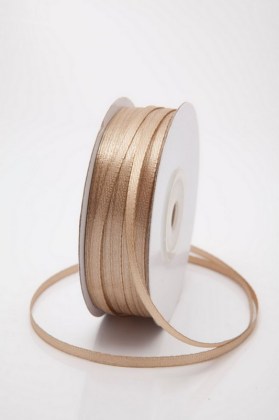 1353